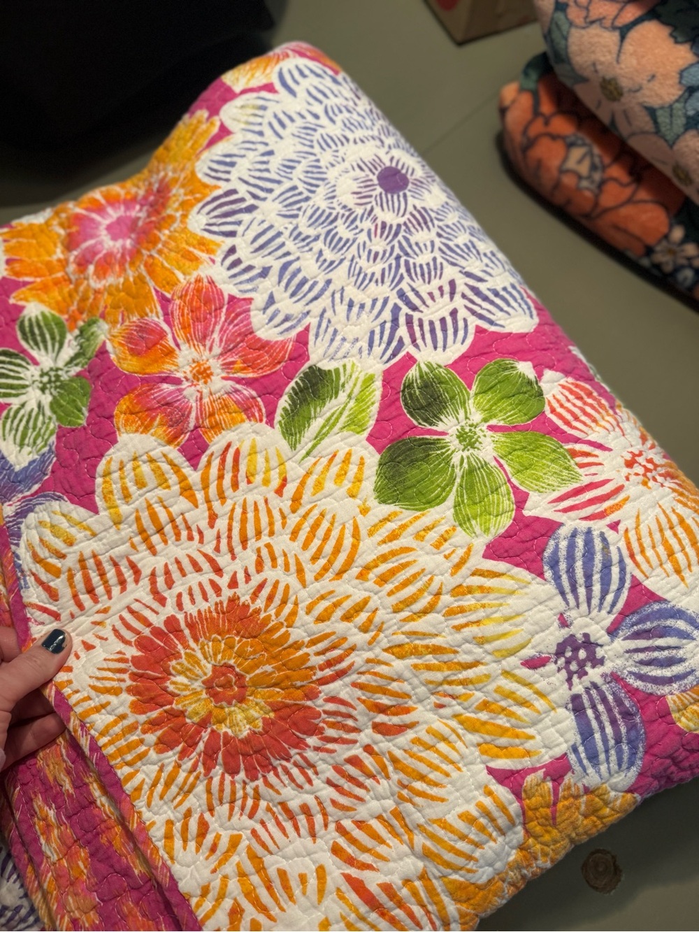 Cynthia Rowley Reversible Vibrant Floral Quilt Size Full